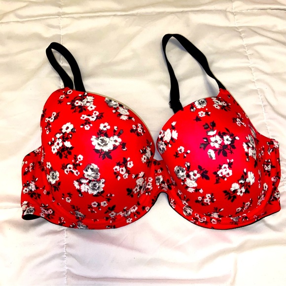 PINK Victoria's Secret Other - Victoria’s Secret PINK Wear Everywhere Lightly Lined Red Floral Bra 36DD Bra